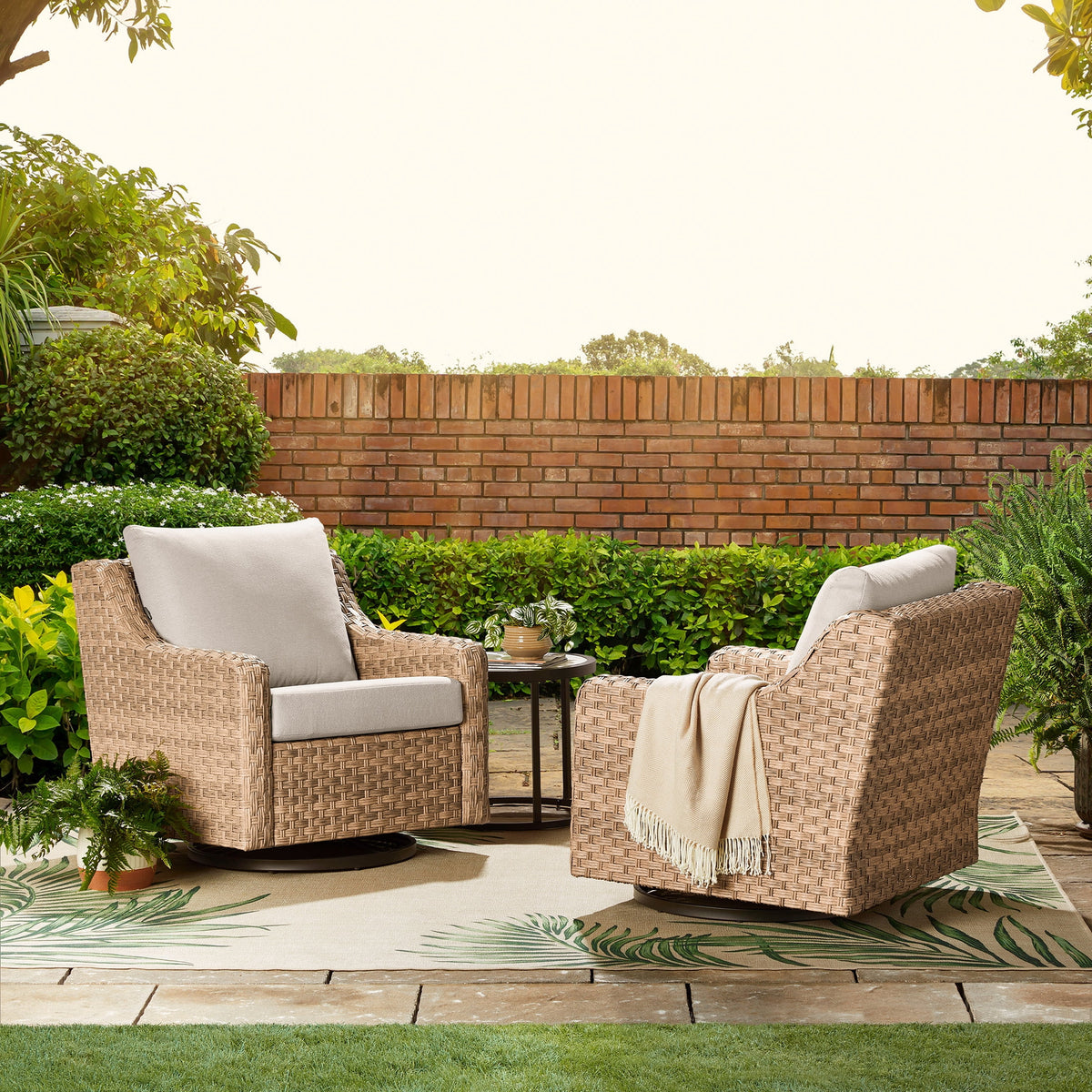 Better Homes & Gardens River Oaks Outdoor 5-Piece Wicker Conversation Set with Patio Cover, Natural