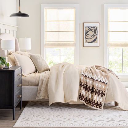Better Homes & Gardens King Comforter Set, All-Season, 3-Piece, Cream Gauze