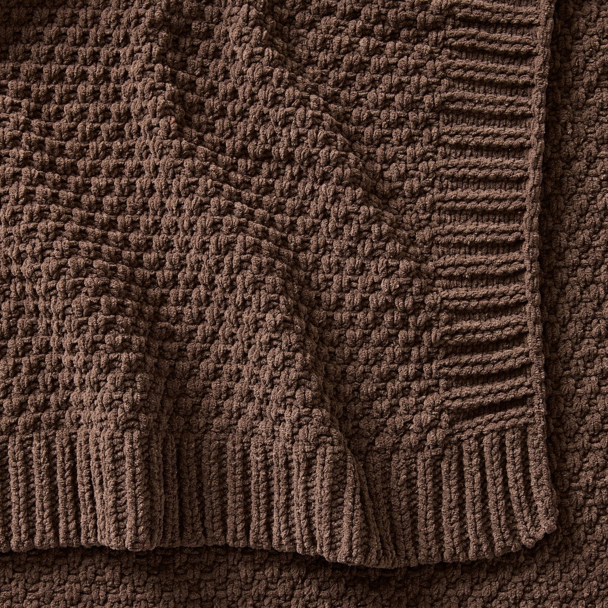 Better Homes & Gardens Brown Basket Chenille Knit Oversized Throw Blanket, 50 in x 72 in