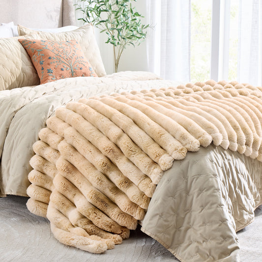 Better Homes & Gardens Beige Marbled Channel Faux Fur Throw, 50 in x 72 in