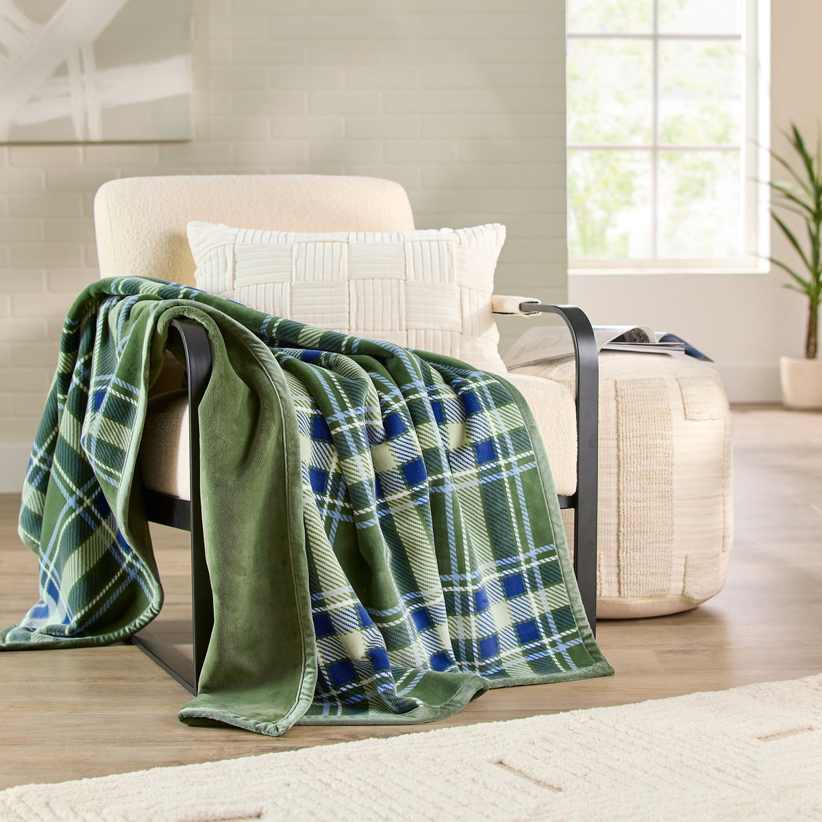Better House Luxe Coco Plush Throw Blanket