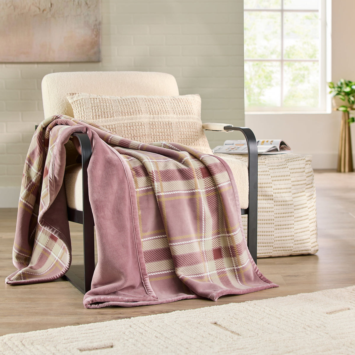 Better House Luxe Coco Plush Throw Blanket
